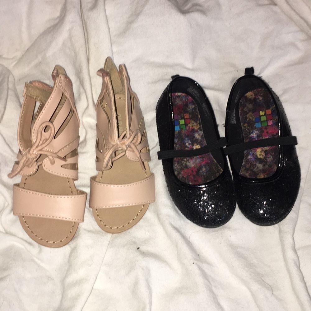 Toddler shoe bundle size 7